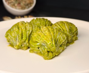 Midye Baklava Nedir? Klasik Baklavadan Farkı Nedir?